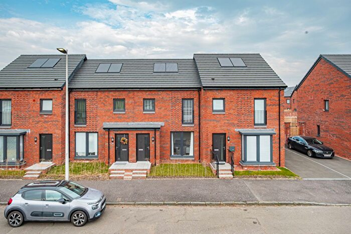 3 Bedroom Terraced House For Sale In Swanston Street, Dalmarnock, Glasgow, G40