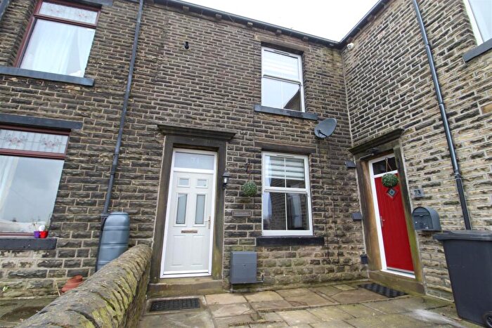 1 Bedroom Cottage To Rent In Upper Lane, Northowram, Halifax, HX3