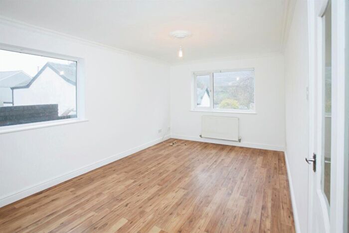 3 Bedroom Semi-Detached House For Sale In George Street, Blaenavon, Pontypool, NP4