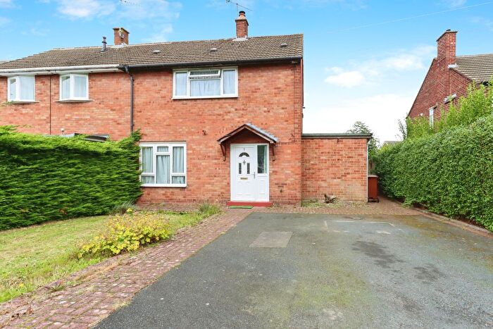 2 Bedroom End Of Terrace House For Sale In Maple Avenue, Oswestry, Shropshire, SY11