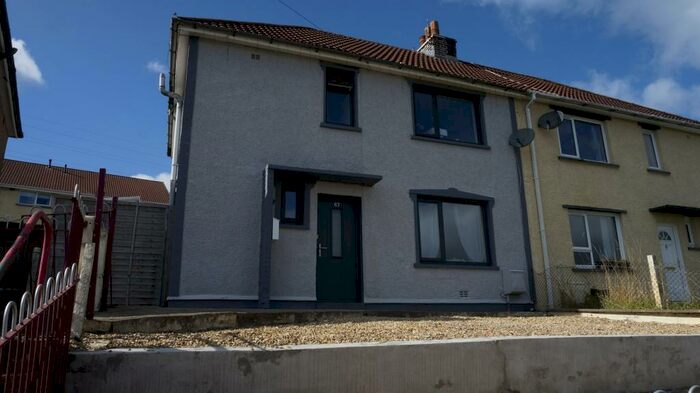 3 Bedroom Semi-Detached House To Rent In Brynheulog, Mountain Ash, CF45
