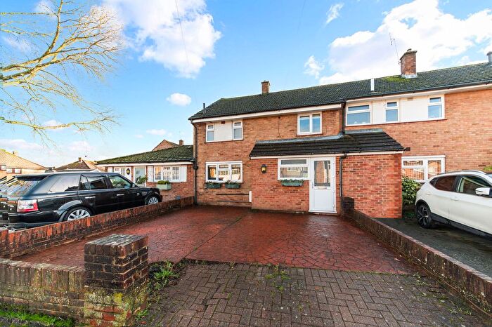 3 Bedroom Terraced House For Sale In Rushetts Road, Reigate, RH2