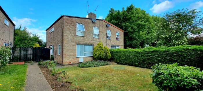 3 Bedroom House To Rent In Dawley, Welwyn Garden City, AL7