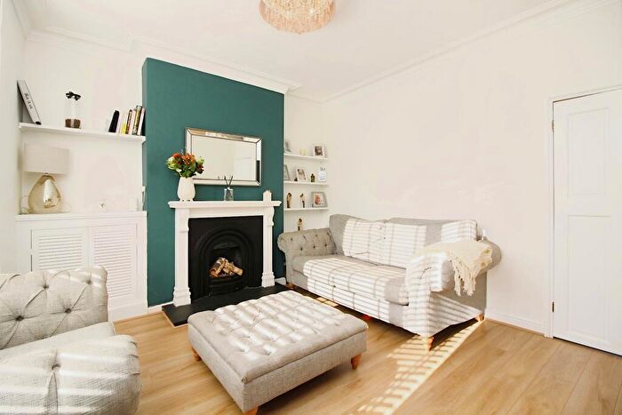 2 Bedroom Semi-Detached House For Sale In Sandford Road, Syston, LE7