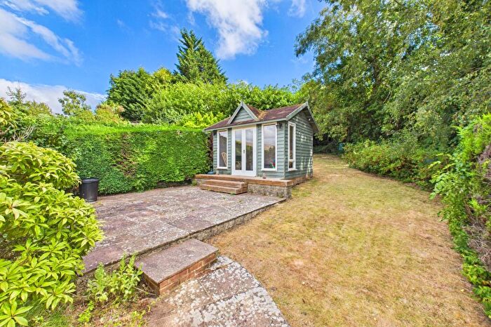 4 Bedroom Bungalow For Sale In Link Rise, Corfe Mullen, Wimborne, Dorset, BH21 - Photo 5