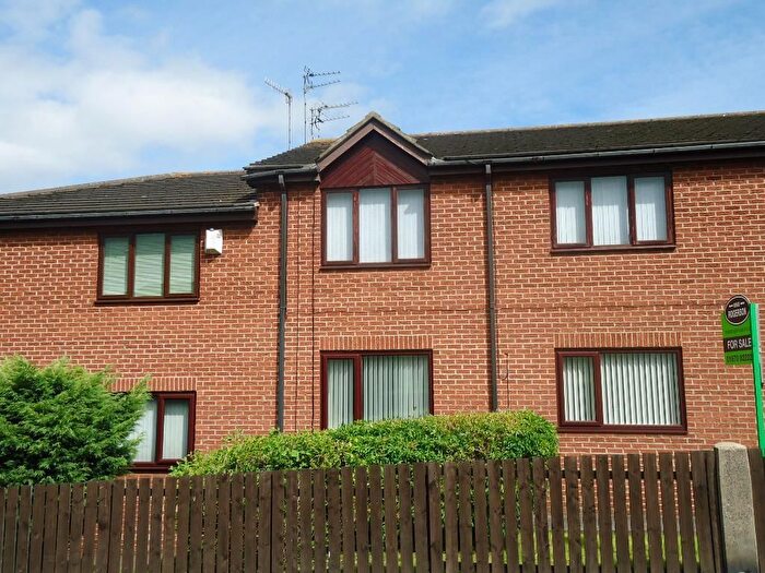 2 Bedroom Flat To Rent In Laburnum Court, Choppington, NE62