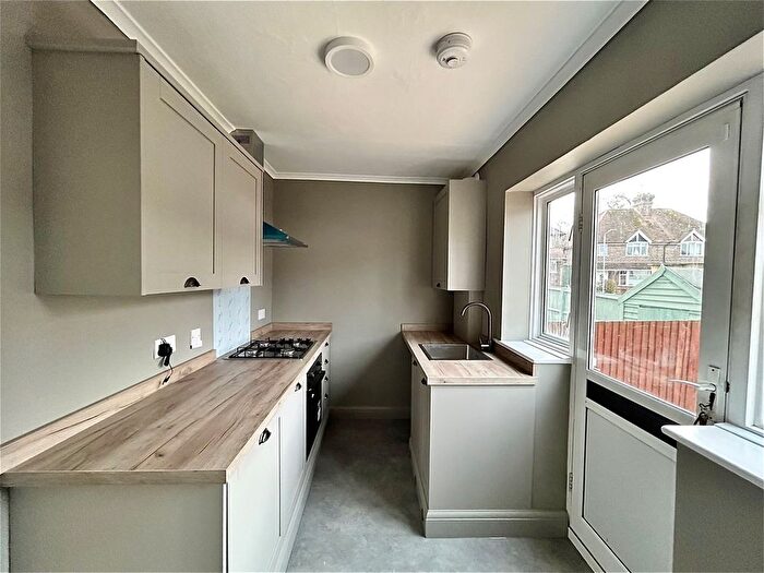 3 Bedroom Terraced House For Sale In Maberley Road, Bexhill On Sea, TN40