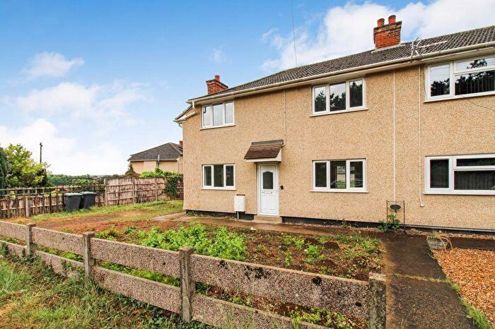 3 Bedroom Semi Detached House To Rent In Sutton Cross Roads, Sutton, Sandy, SG19