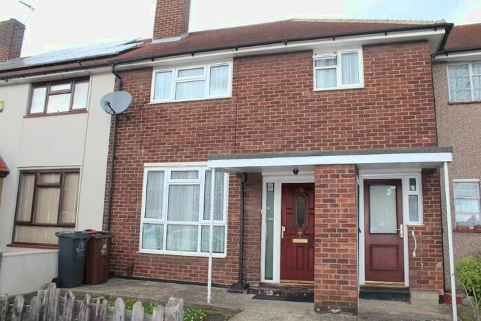 3 Bedroom Terraced House To Rent In Sugden Way, Barking, Essex, IG11