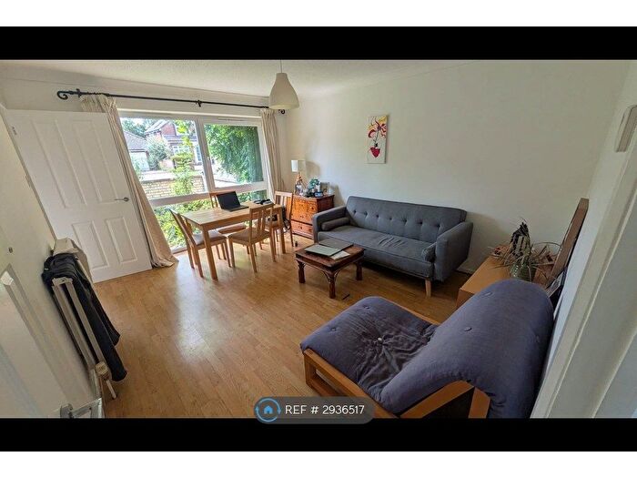 2 Bedroom End Of Terrace House To Rent In Colwyn Close, Cambridge, CB4