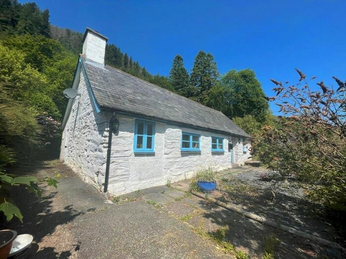 3 Bedroom Cottage For Sale In Dinas Mawddwy, Machynlleth, Powys, SY20