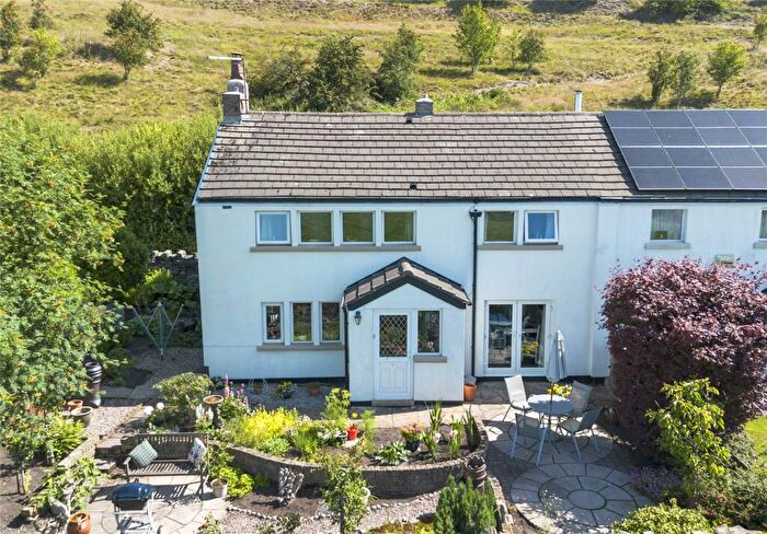 3 Bedroom Semi-Detached House For Sale In Bank Barn Lane, Wardle, Rochdale, Greater Manchester, OL12