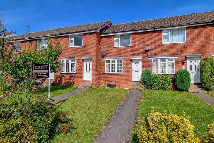 2 Bedroom Terraced House To Rent In Delamere Crescent, Harrogate, HG2