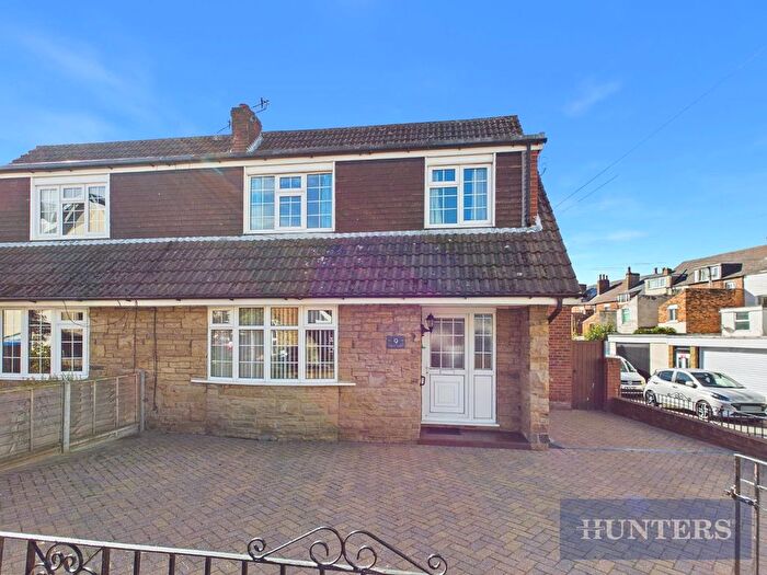 3 Bedroom Semi-Detached House For Sale In Murray Street, Scarborough, YO12