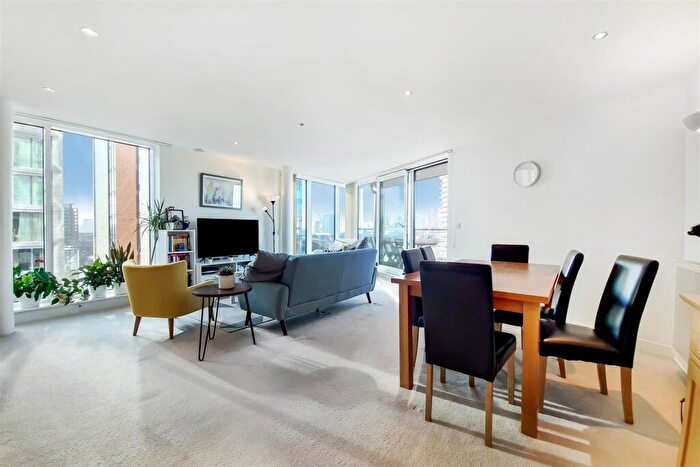 3 Bedroom Apartment For Sale In Ross Apartments, Royal Victoria Dock, E16