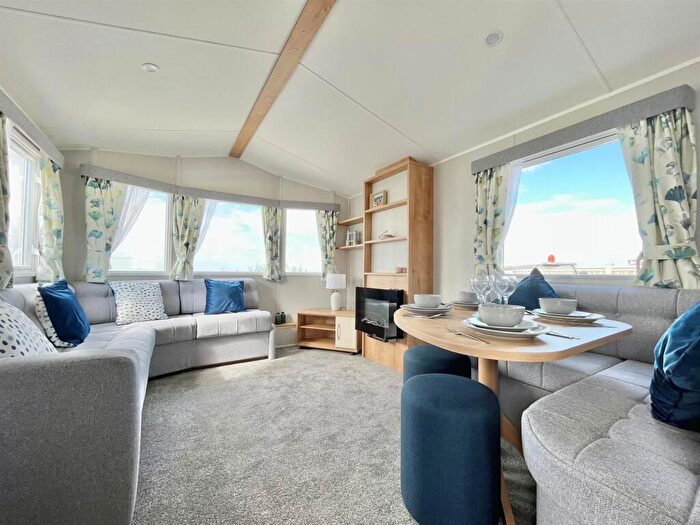 3 Bedroom Mobile Home For Sale In White Cross Bay Holiday Park & Marina, Ambleside Road, Windermere, LA23
