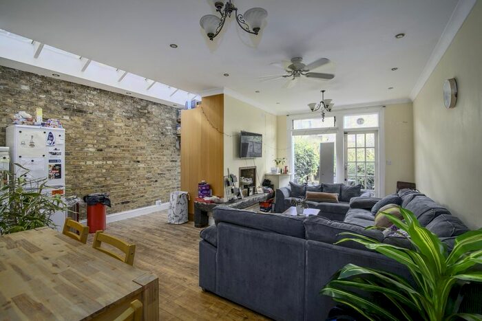 4 Bedroom Detached House To Rent In Abbotstone Road, London, SW15