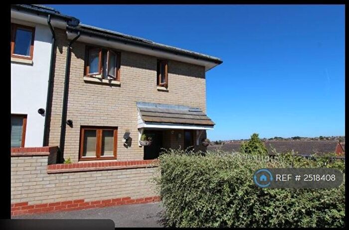 3 Bedroom Terraced House To Rent In Rosewood Mews, Gravesend, DA12