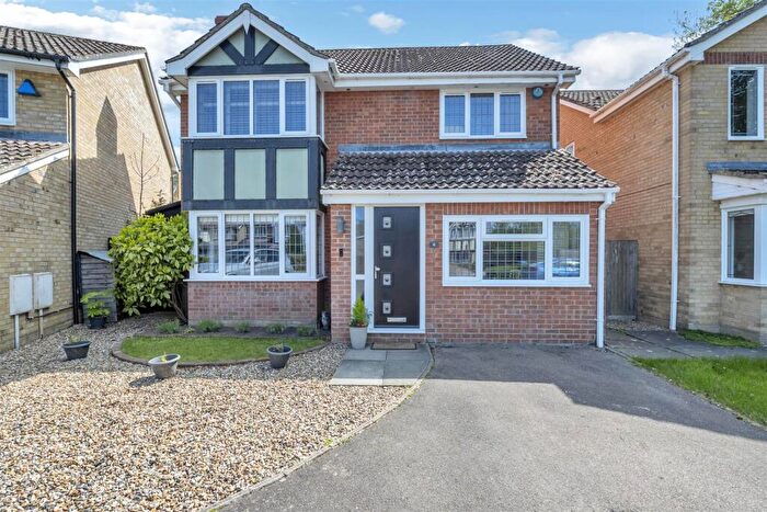 5 Bedroom Detached House For Sale In Thistledown Drive, Ixworth, Bury St. Edmunds, IP31