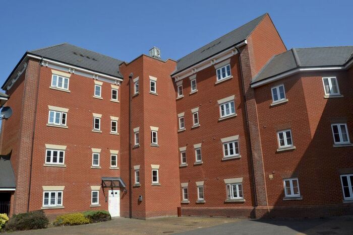 2 Bedroom Flat To Rent In Vitoria Mews, Colchester, CO2