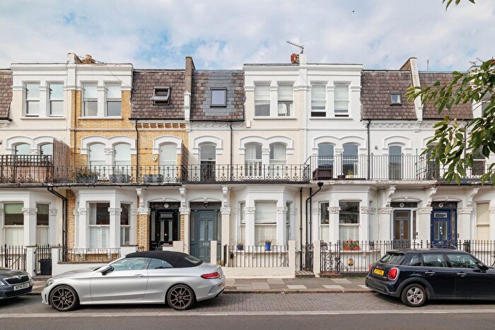 5 Bedroom Terraced House To Rent In Rostrevor Road, Fulham, SW6