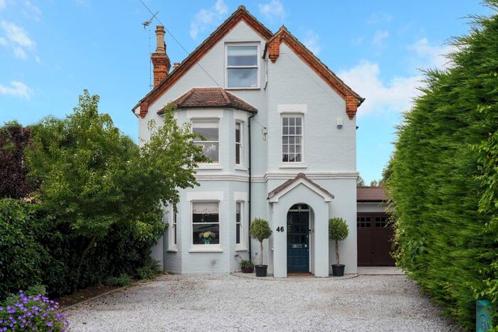 5 Bedroom House To Rent In Portmore Park Road, Weybridge, KT13