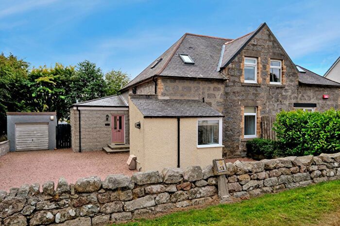 4 Bedroom Semi Detached House To Rent In Craigton Road, Cults, AB15