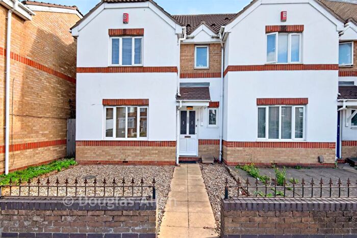 3 Bedroom Semi-Detached House For Sale In Barley Lane, Romford, Essex, RM6