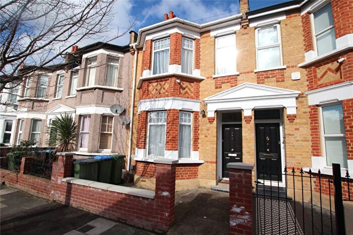 3 Bedroom Terraced House For Sale In Benares Road, Plumstead, SE18