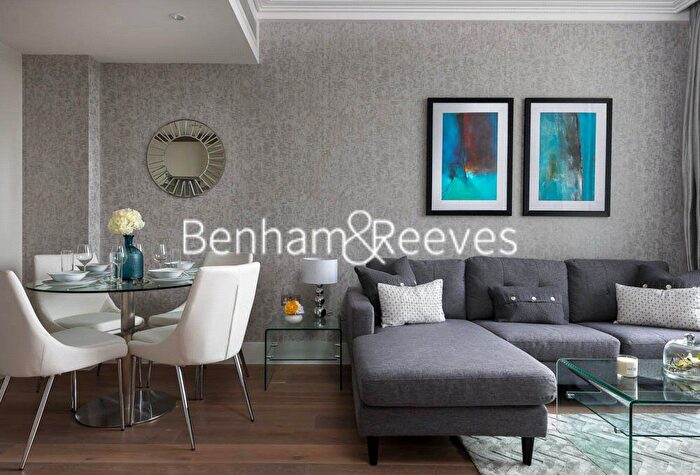 2 Bedroom Property To Rent In Kingsway, London, WC2B