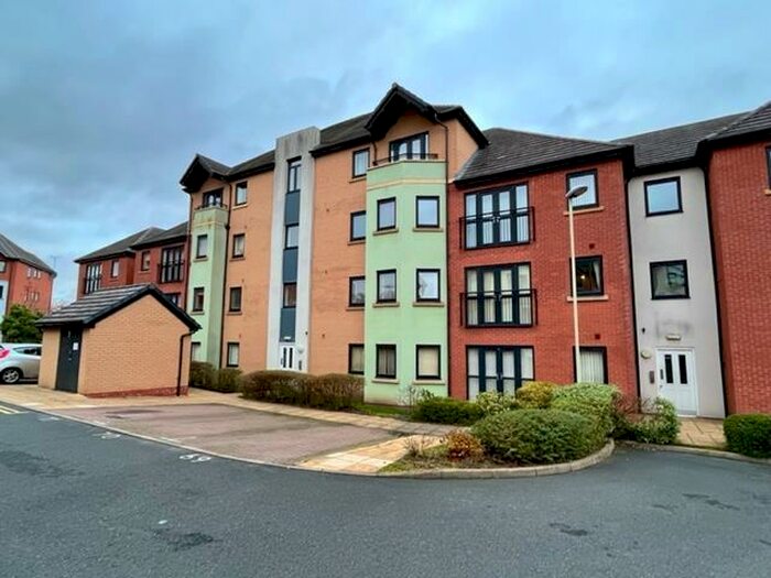 2 Bedroom Apartment To Rent In Park Moor Gardens, Dudley, DY1