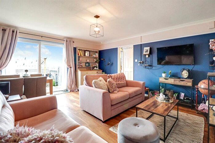 3 Bedroom Terraced House For Sale In Stucley Road, Bideford, Devon, EX39