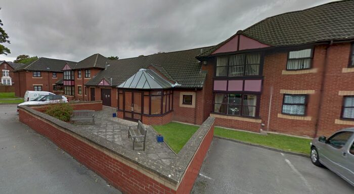 1 Bedroom Flat To Rent In Over 's, Victoria Court, Barnes Road, Castleford, West Yorkshire, WF10