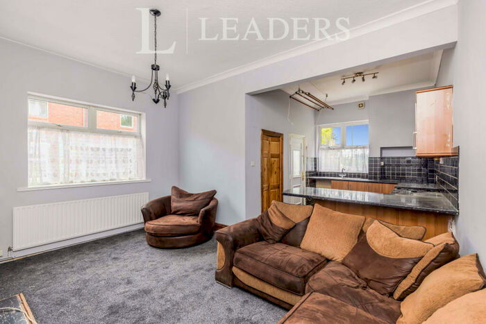 3 Bedroom Property To Rent In Victoria Street; Chesterton;, ST5