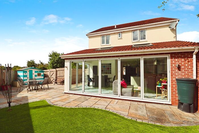 3 Bedroom Detached House For Sale In Melyn Y Gors, Barry, CF63