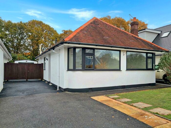 2 Bedroom Detached Bungalow To Rent In Mill Hill Close, Lower Parkstone, BH14
