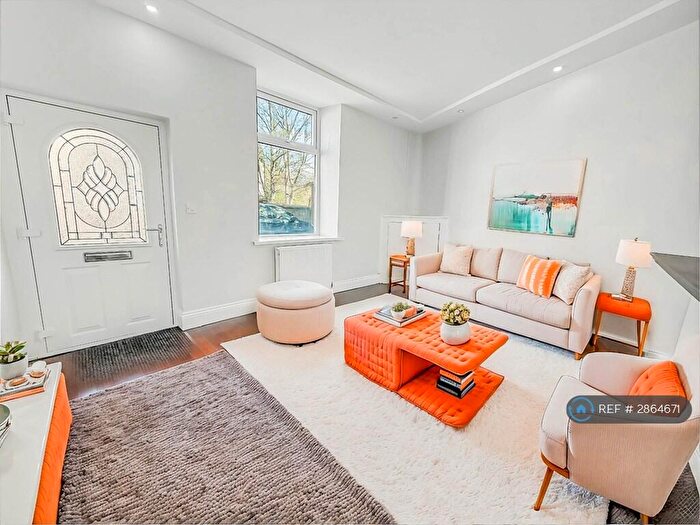 2 Bedroom Terraced House To Rent In Hallwell St, Burnley, BB10