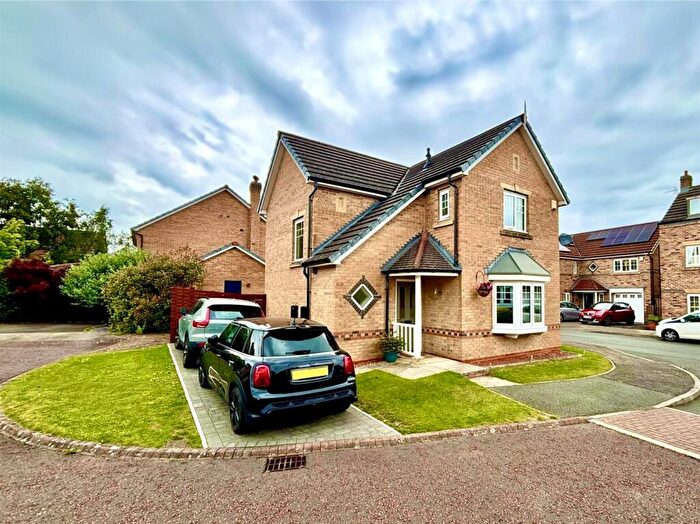 3 Bedroom Detached House For Sale In Sledmore Drive, Spennymoor, County Durham, DL16