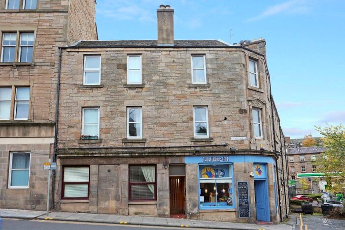 1 Bedroom Flat To Rent In Canonmills, Canonmills, Edinburgh, EH3