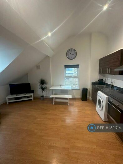 1 Bedroom Flat To Rent In Outram Road, Croydon, CR0