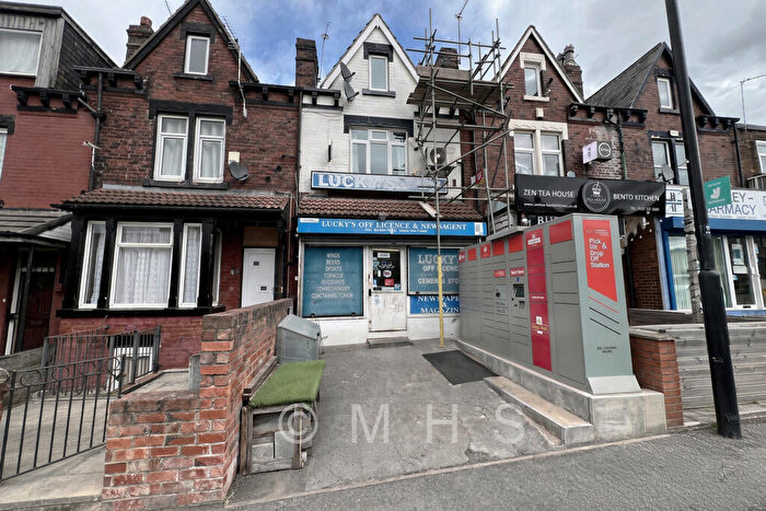 2 Bedroom Terraced House For Sale In Armley Ridge Road, Armley, LS12