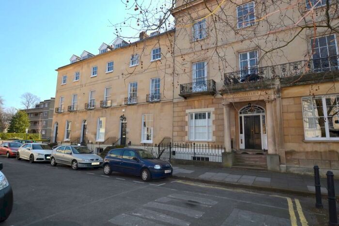 1 Bedroom Apartment To Rent In Suffolk Place, Cheltenham, GL50