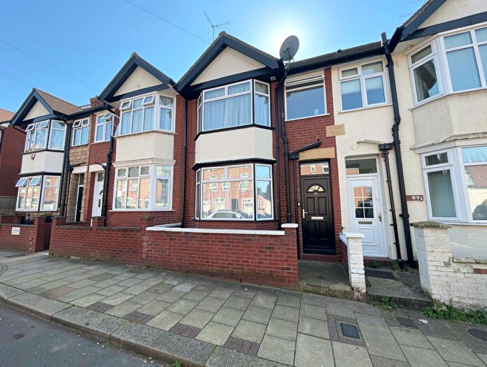 3 Bedroom Terraced House To Rent In Frederick Street, Luton, LU2