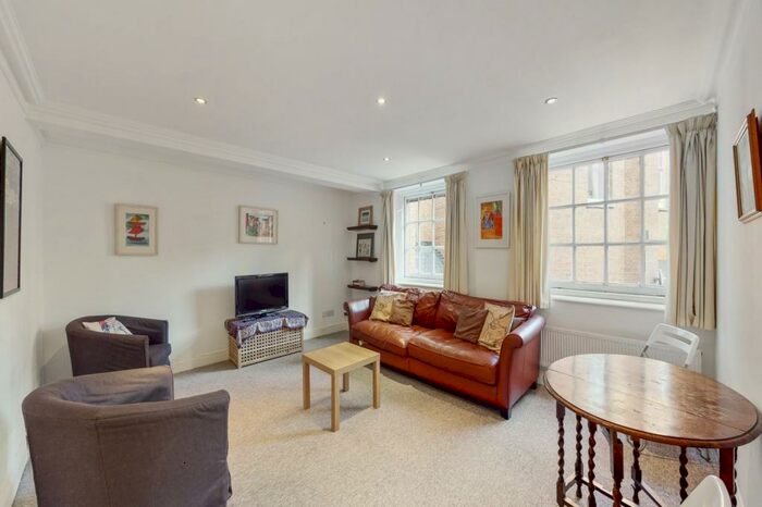2 Bedroom Apartment To Rent In Britton Street, EC1M