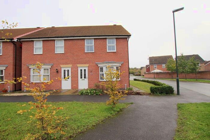 3 Bedroom Semi-Detached House To Rent In Burton Road, Immingham, DN40