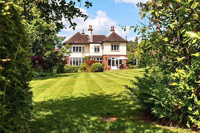 5 Bedroom Detached House To Rent In Blatchington Road, Tunbridge Wells, Kent, TN2
