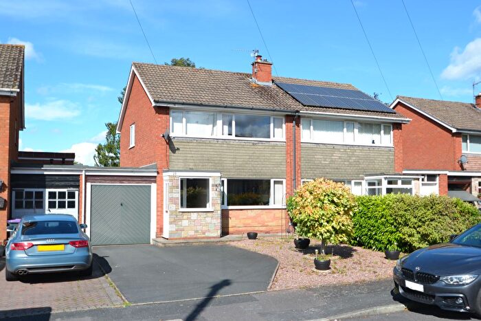 3 Bedroom Semi-Detached House For Sale In Nelson Way, Muxton, TF2