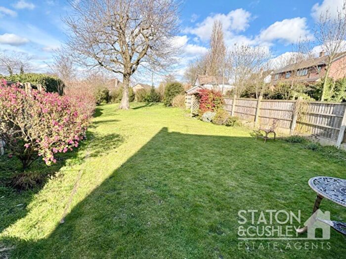 3 Bedroom Flat For Sale In Birkland Avenue, Warsop, NG20