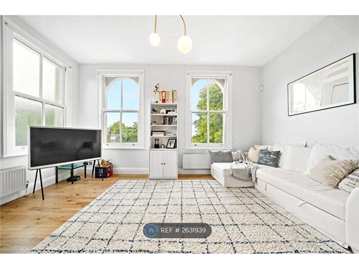 2 Bedroom Flat To Rent In High Trees Mansions, London, SE26