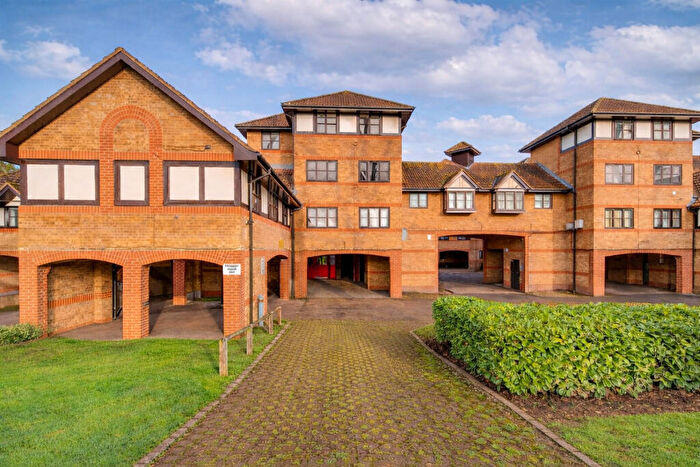 1 Bedroom Flat For Sale In Creighton Road, London, N17